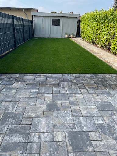 Universal - Gartenbau, Innenausbau, Reinigung — Kundenfoto